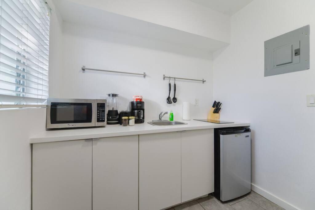Great Studio Residence 15 Min From The Beach Miami Buitenkant foto